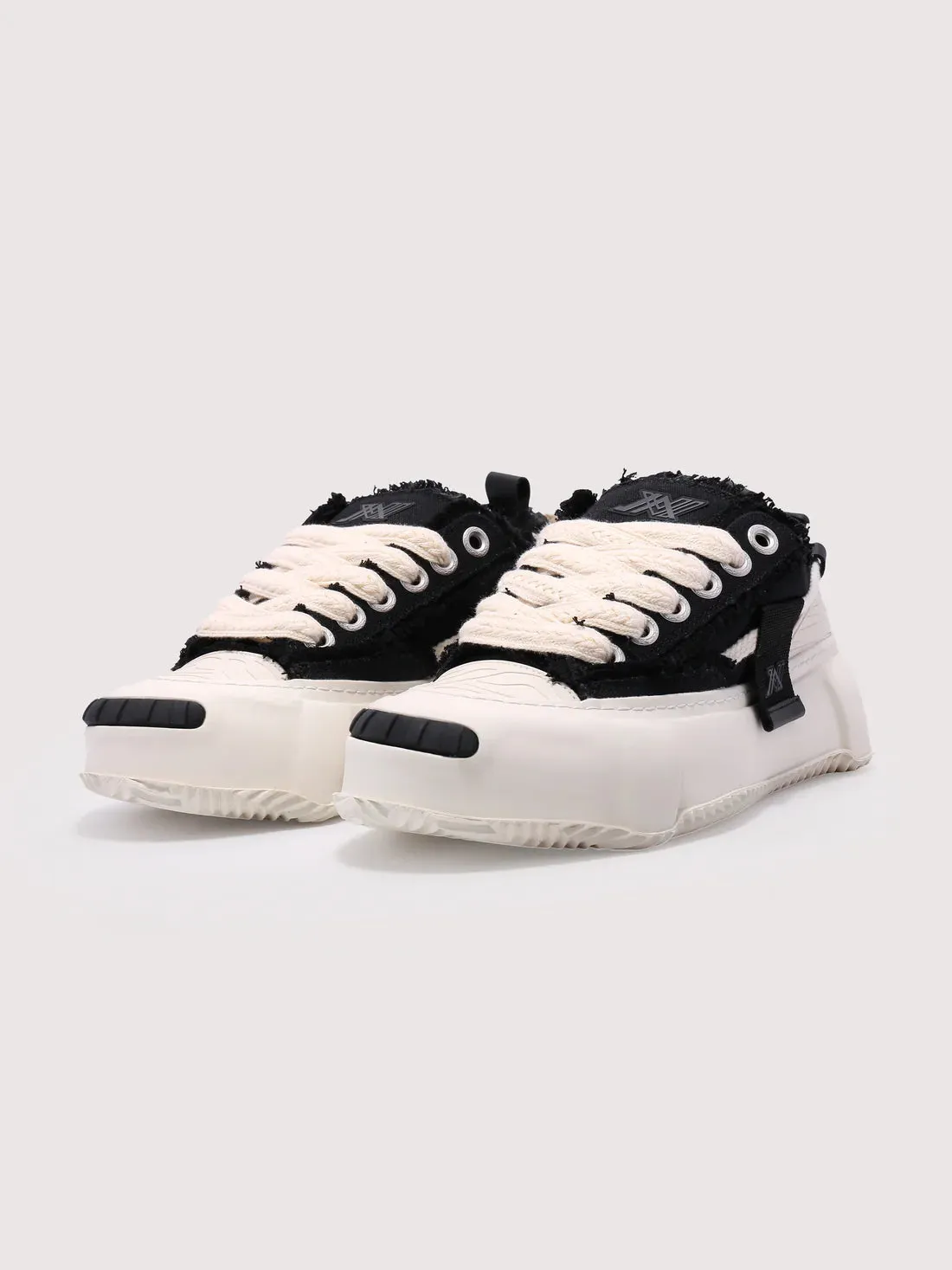 Men JAVI Elevate Sneakers