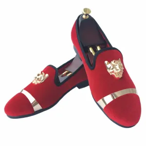 New Fashion Men Red Velvet Loafers Slippers Buckle Men Velvet Shoes with Gold Accents Prom and Party Loafers Slip on Men's Flats